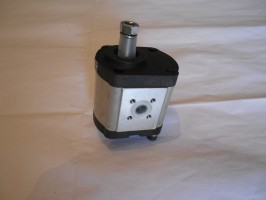 TORPEDO pumpa hidraulika 16 kubika 