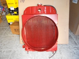 IMT 539 hladnjak vode 3