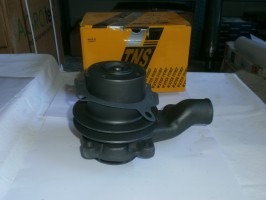 IMT 577  pumpa vode turska
