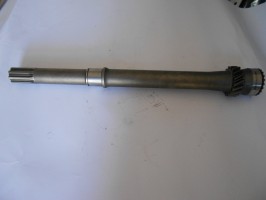 TORPEDO 75/9006 spojnička osovina kosi zubi