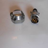 IMT sedmopolna utičnica