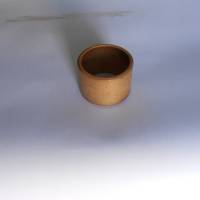 IMT 560 čaura centralne osovine veća