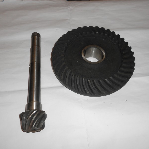 TORPEDO TD-4506 kon.tanjir. zupčanik 8/38